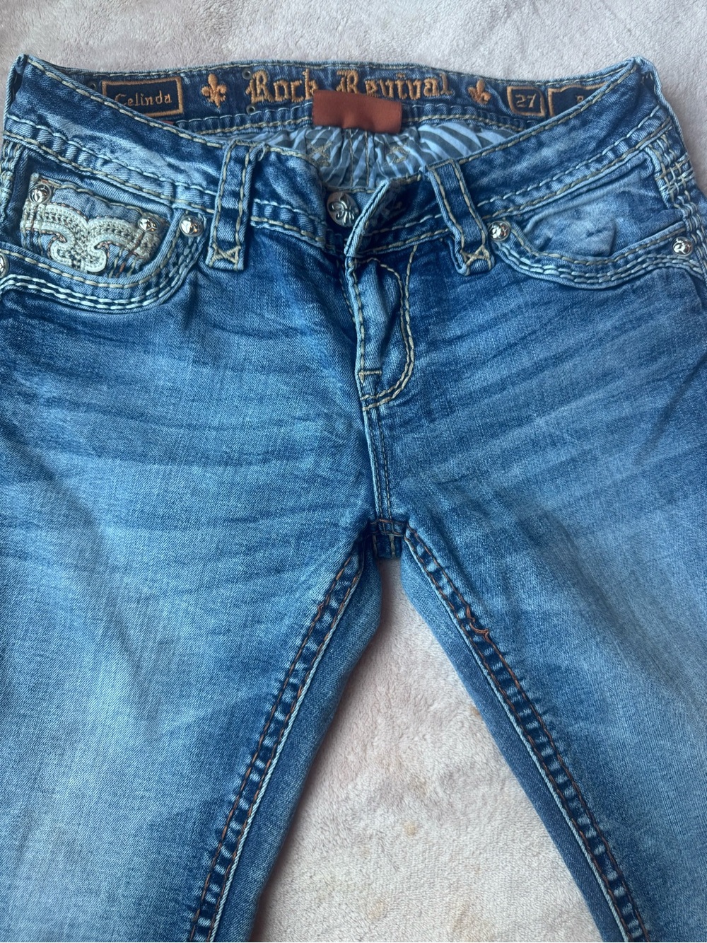 Rock Revival Women's Medium Blue Skinny Jeans with Embellished Pockets